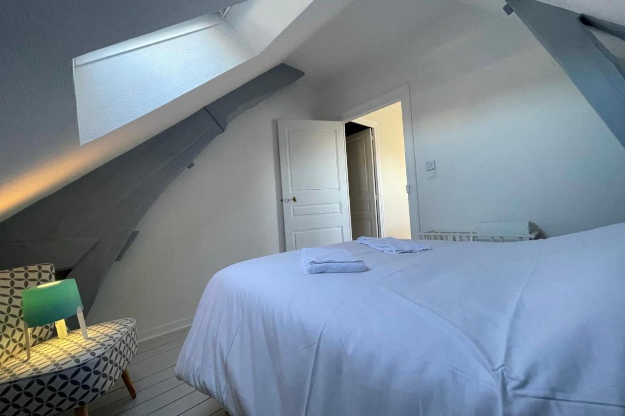 Superb Duplex Near The Halles De Tours Apartment Luaran gambar
