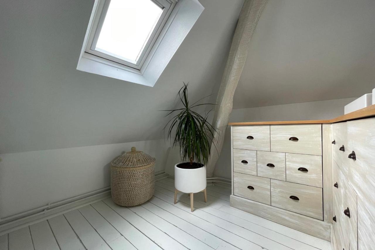 Superb Duplex Near The Halles De Tours Apartment Luaran gambar