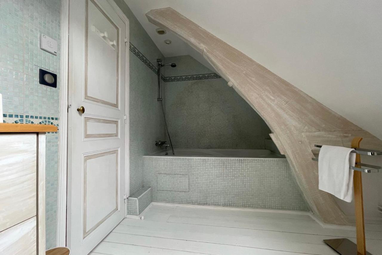 Superb Duplex Near The Halles De Tours Apartment Luaran gambar